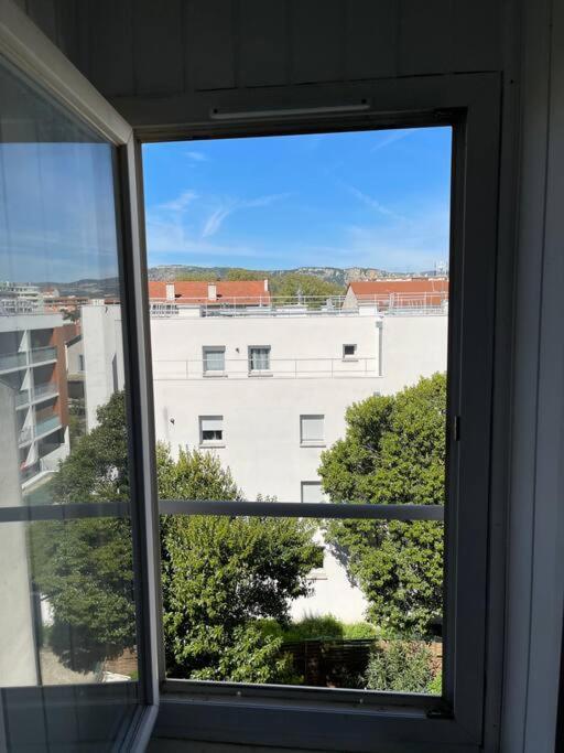 Studio Cosy, En Centre, Proche Gare, Vue Degagee 瓦朗斯 外观 照片