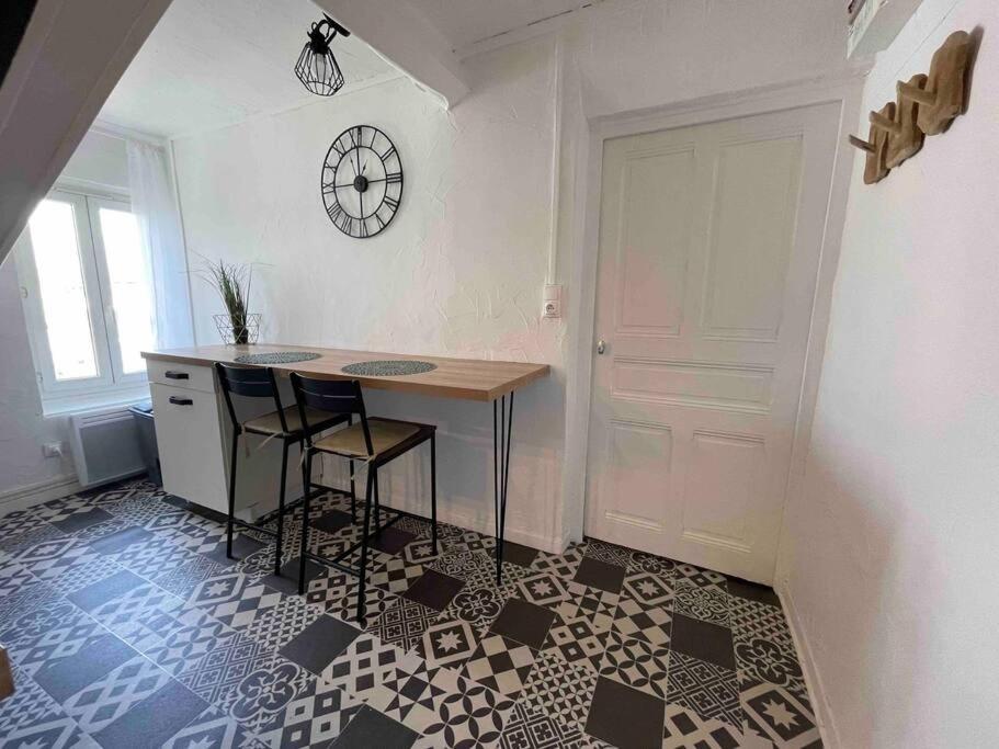 Studio Cosy, En Centre, Proche Gare, Vue Degagee 瓦朗斯 外观 照片