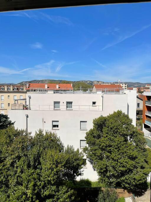 Studio Cosy, En Centre, Proche Gare, Vue Degagee 瓦朗斯 外观 照片